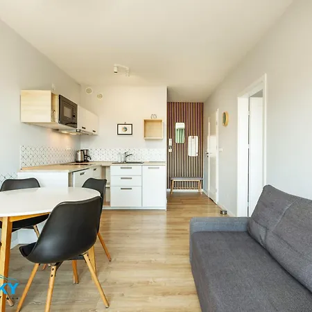 Bluesky: Mountain View Retreat In Apartment *